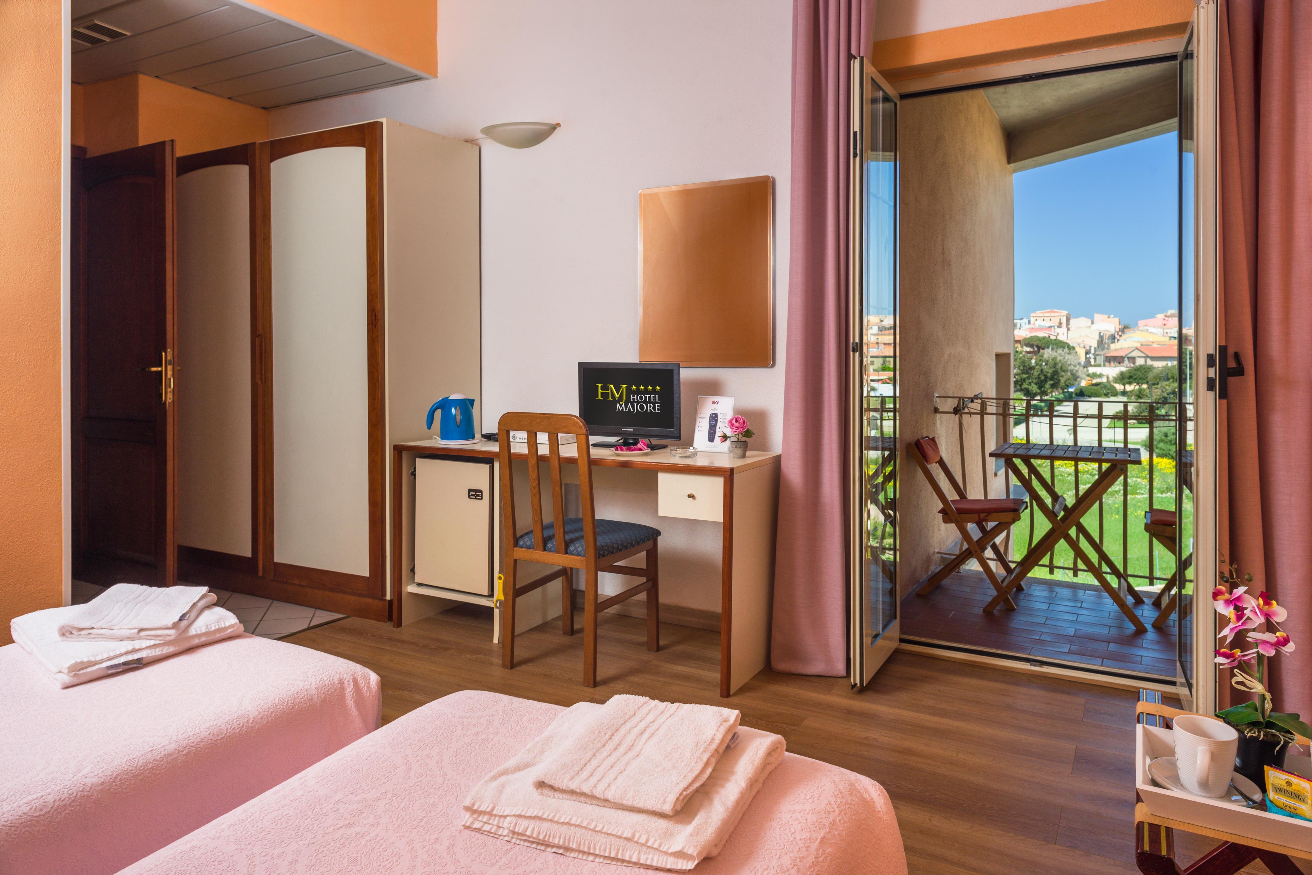 Hotel Majore Санта-Тереза-Галлура Экстерьер фото