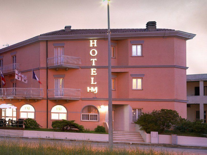 Hotel Majore Санта-Тереза-Галлура Экстерьер фото